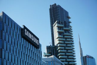 TELUS and Samsung Unveil Canada's First 5G Open RAN Network
